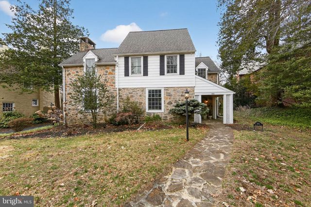 306 WINDSOR AVE, Wayne, PA 19087