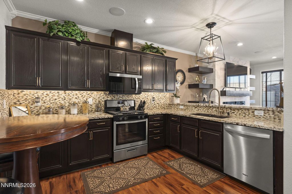 Image 11 of property listing at 1829 Resistol Drive, Reno, NV 89521