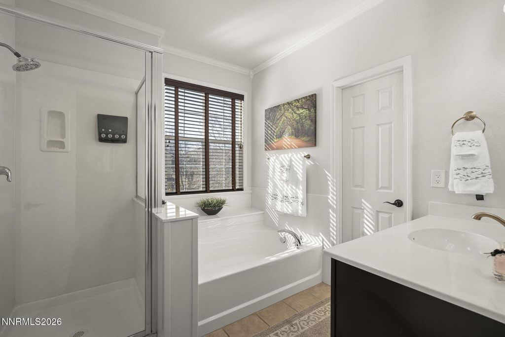 Image 17 of property listing at 1829 Resistol Drive, Reno, NV 89521