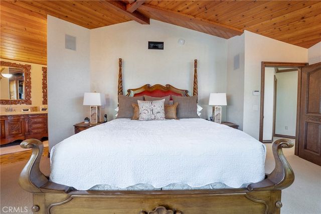 1144 Hermes, Encinitas, CA 92024