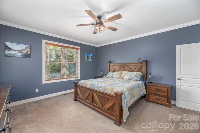 48 Duncan Estate Drive, Fletcher, NC 28732