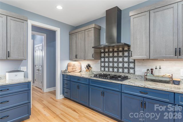 48 Duncan Estate Drive, Fletcher, NC 28732