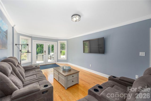 48 Duncan Estate Drive, Fletcher, NC 28732