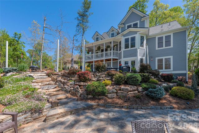 48 Duncan Estate Drive, Fletcher, NC 28732
