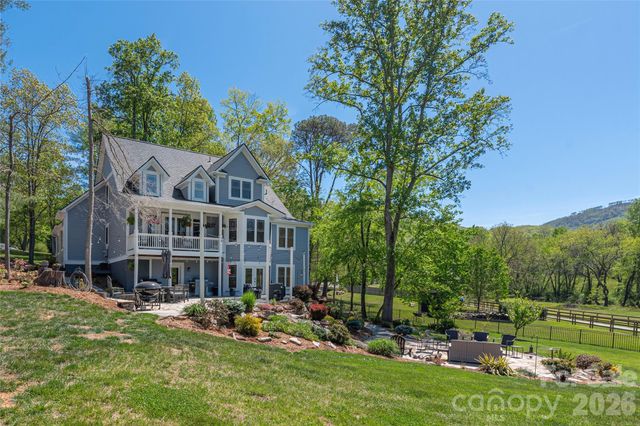 48 Duncan Estate Drive, Fletcher, NC 28732