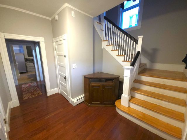 729 Pine Street, Manchester, NH 03104