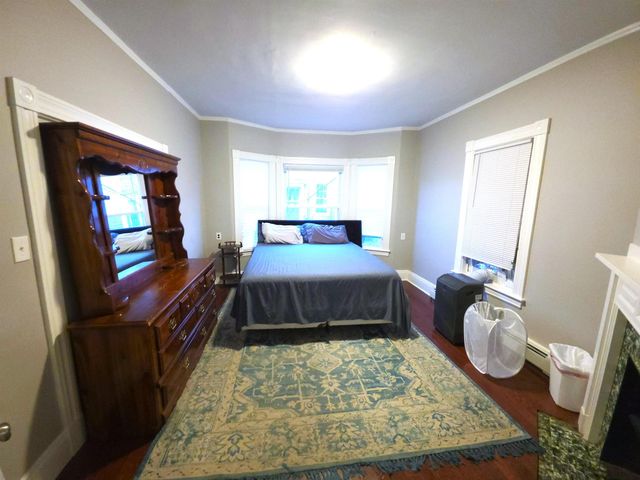 729 Pine Street, Manchester, NH 03104