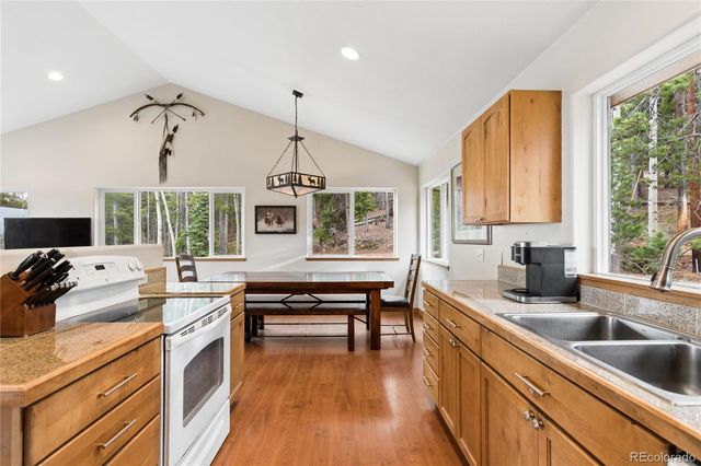 8 Yuma Trail, Evergreen, CO 80439