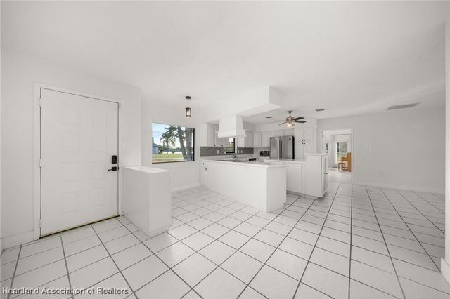 3407 Divot Road, Sebring, FL 33872