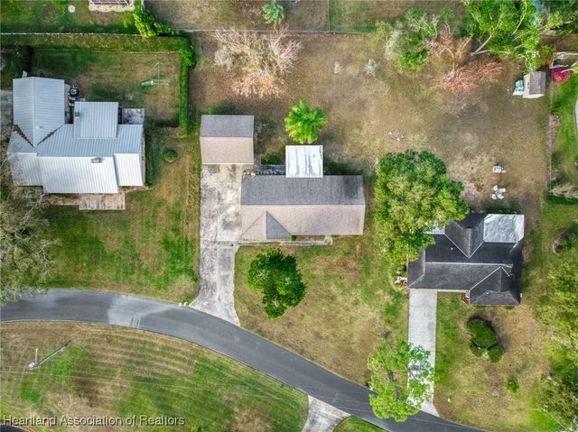 3407 Divot Road, Sebring, FL 33872