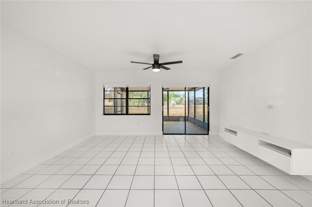 3407 Divot Road, Sebring, FL 33872