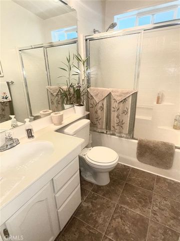 Wart Ward Street 82, Huntington Beach, CA 92646