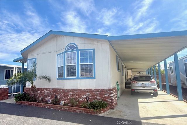 Wart Ward Street 82, Huntington Beach, CA 92646