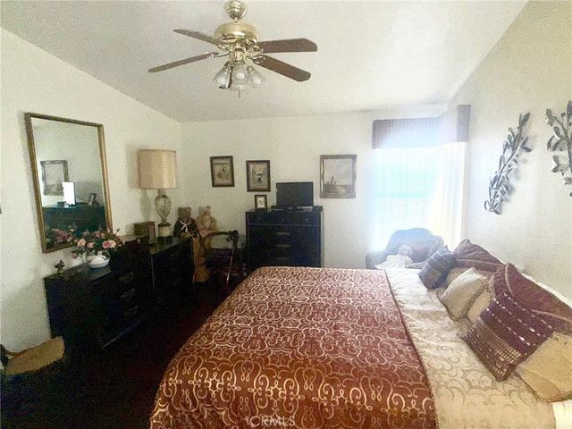 Wart Ward Street 82, Huntington Beach, CA 92646