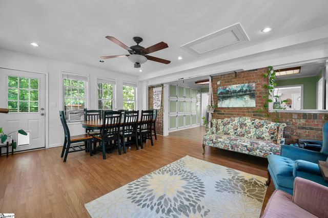100 Woodburn Drive, Taylors, SC 29687