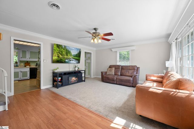 100 Woodburn Drive, Taylors, SC 29687