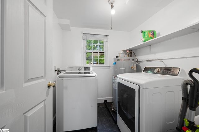 100 Woodburn Drive, Taylors, SC 29687