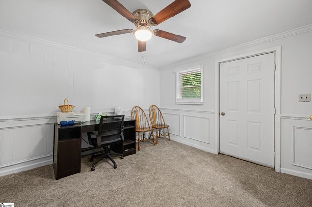 100 Woodburn Drive, Taylors, SC 29687