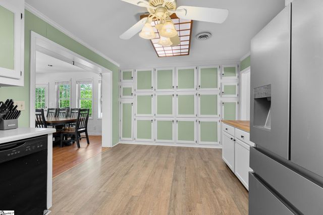 100 Woodburn Drive, Taylors, SC 29687