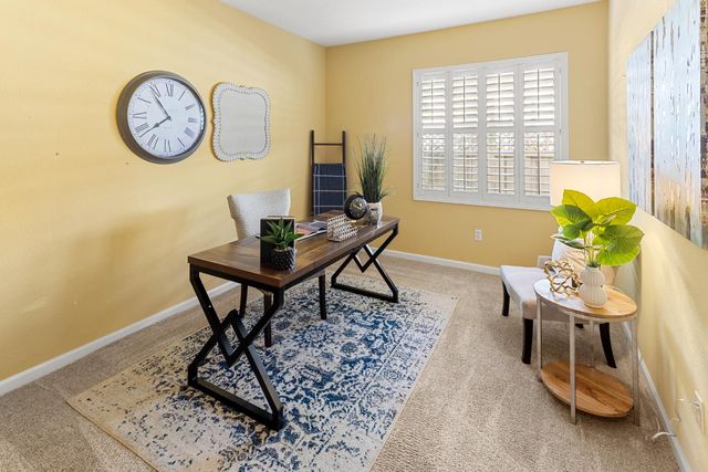 2729 Woodacre Ln, Lincoln, CA 95648