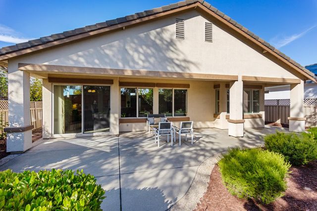 2729 Woodacre Ln, Lincoln, CA 95648