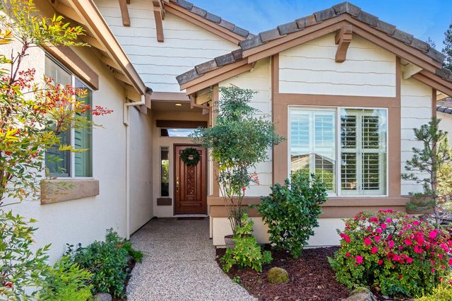 2729 Woodacre Ln, Lincoln, CA 95648