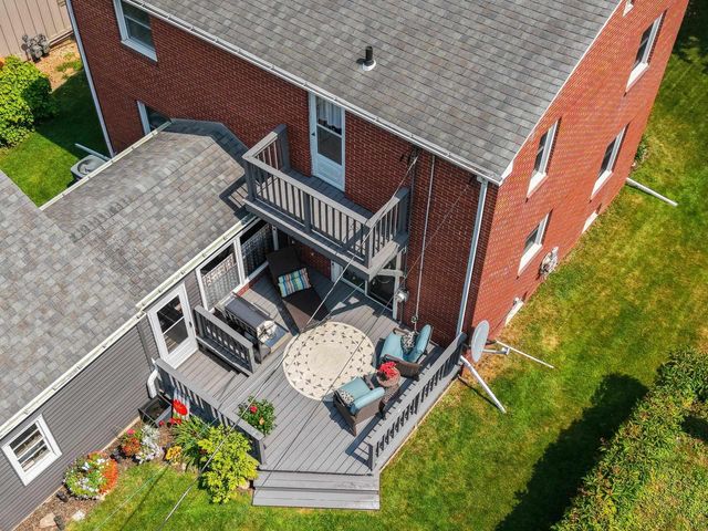 2012 WOODROW WAY, Green Bay, WI 54301