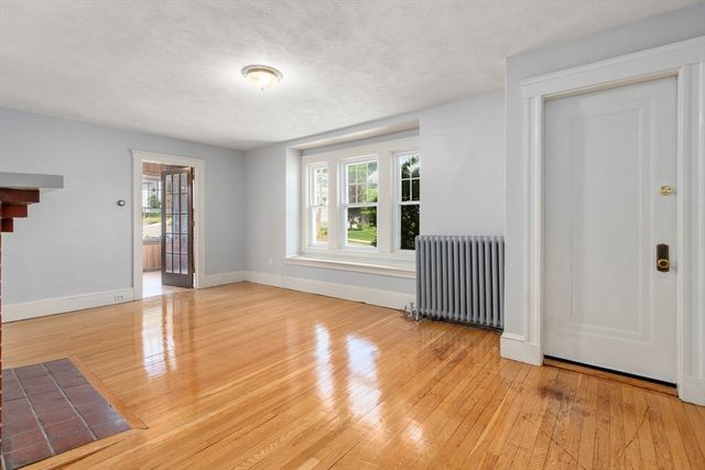 68 Maplewood Street 1, Watertown, MA 02472