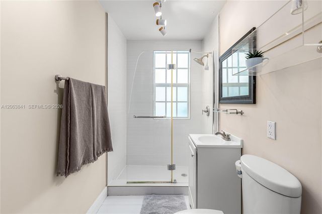 932 7th St 932A, Miami Beach, FL 33139