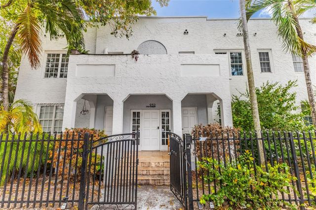 932 7th St 932A, Miami Beach, FL 33139