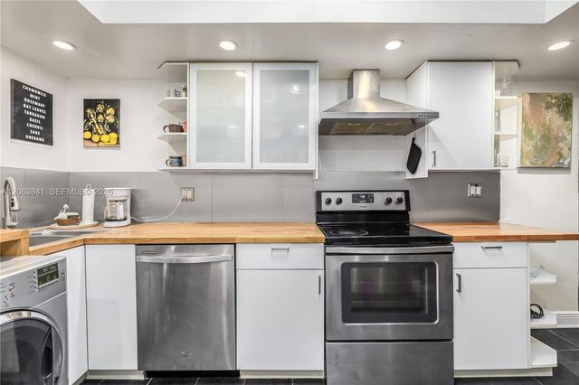 932 7th St 932A, Miami Beach, FL 33139