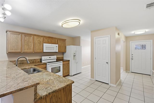 2305 Northway, Denton, TX 76207