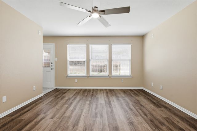 2305 Northway, Denton, TX 76207