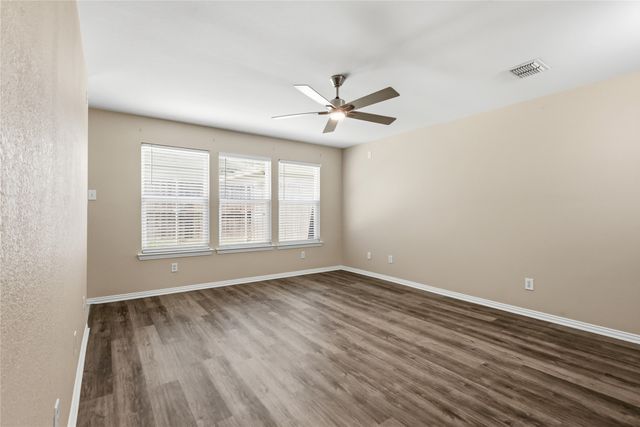 2305 Northway, Denton, TX 76207