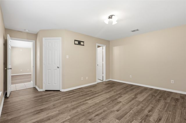 2305 Northway, Denton, TX 76207