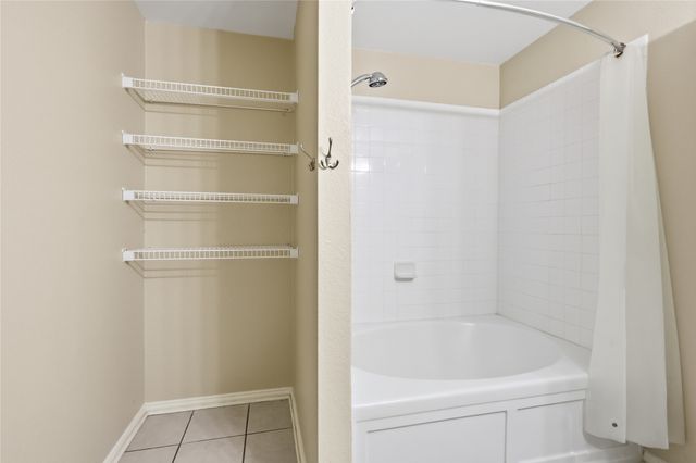2305 Northway, Denton, TX 76207