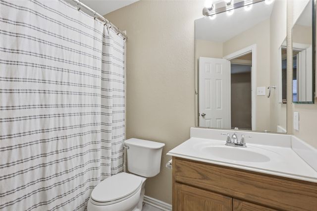 2305 Northway, Denton, TX 76207