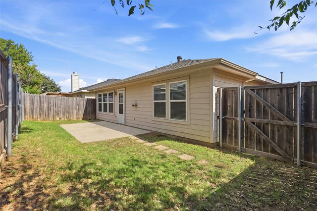 2305 Northway, Denton, TX 76207