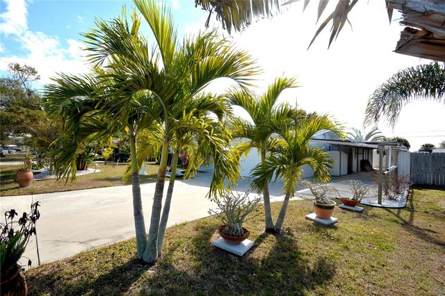 1313 MANGO AVENUE, Venice, FL 34285