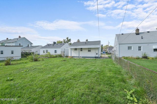 2730 104th Street, Toledo, OH 43611
