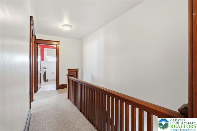 7 East Elizabeth Avenue, Bethlehem City, PA 18018