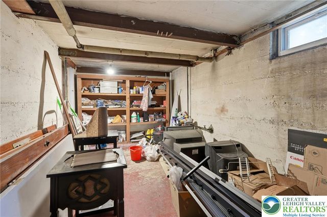 7 East Elizabeth Avenue, Bethlehem City, PA 18018
