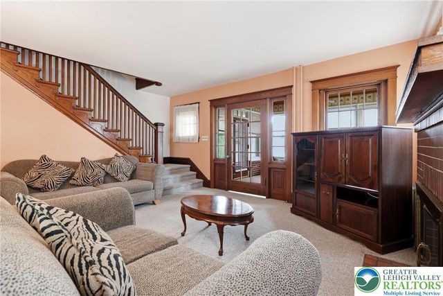 7 East Elizabeth Avenue, Bethlehem City, PA 18018