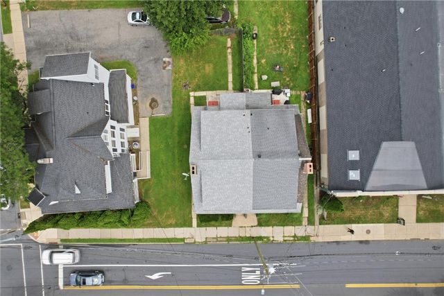 7 East Elizabeth Avenue, Bethlehem City, PA 18018