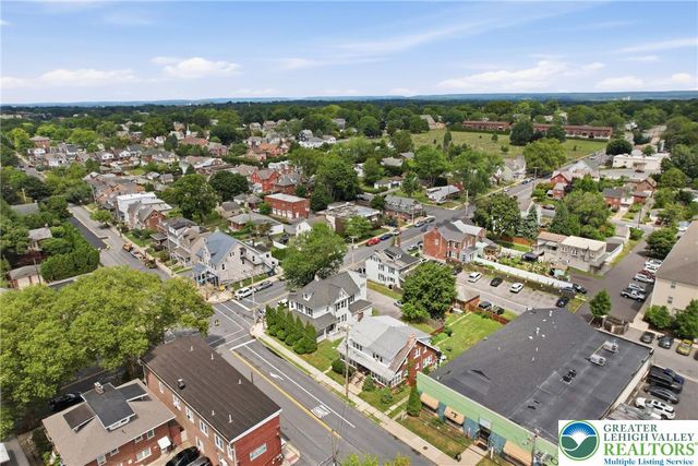7 East Elizabeth Avenue, Bethlehem City, PA 18018