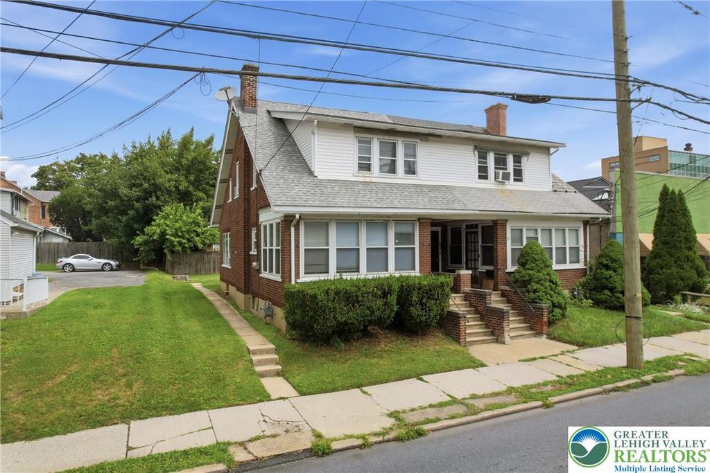7 East Elizabeth Avenue, Bethlehem City, PA 18018