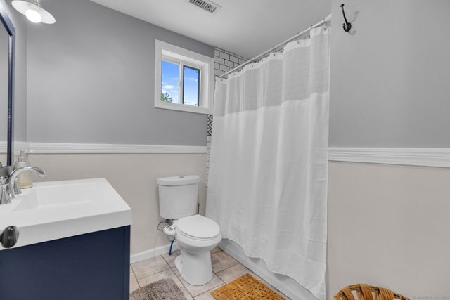 17 Lake Plymouth Boulevard, Plymouth, CT 06782