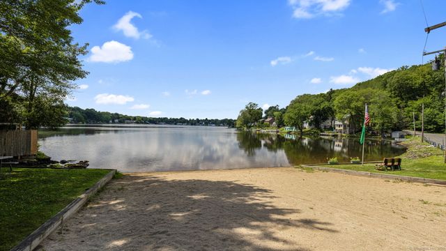 17 Lake Plymouth Boulevard, Plymouth, CT 06782