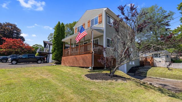 17 Lake Plymouth Boulevard, Plymouth, CT 06782
