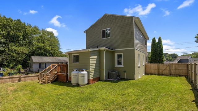 17 Lake Plymouth Boulevard, Plymouth, CT 06782